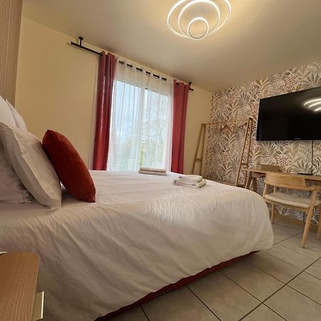 Bed and Breakfast Au Petit Bignon Les Épesses Exterior foto